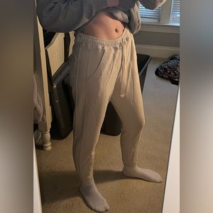 Abercrombie beige joggers women’s size small